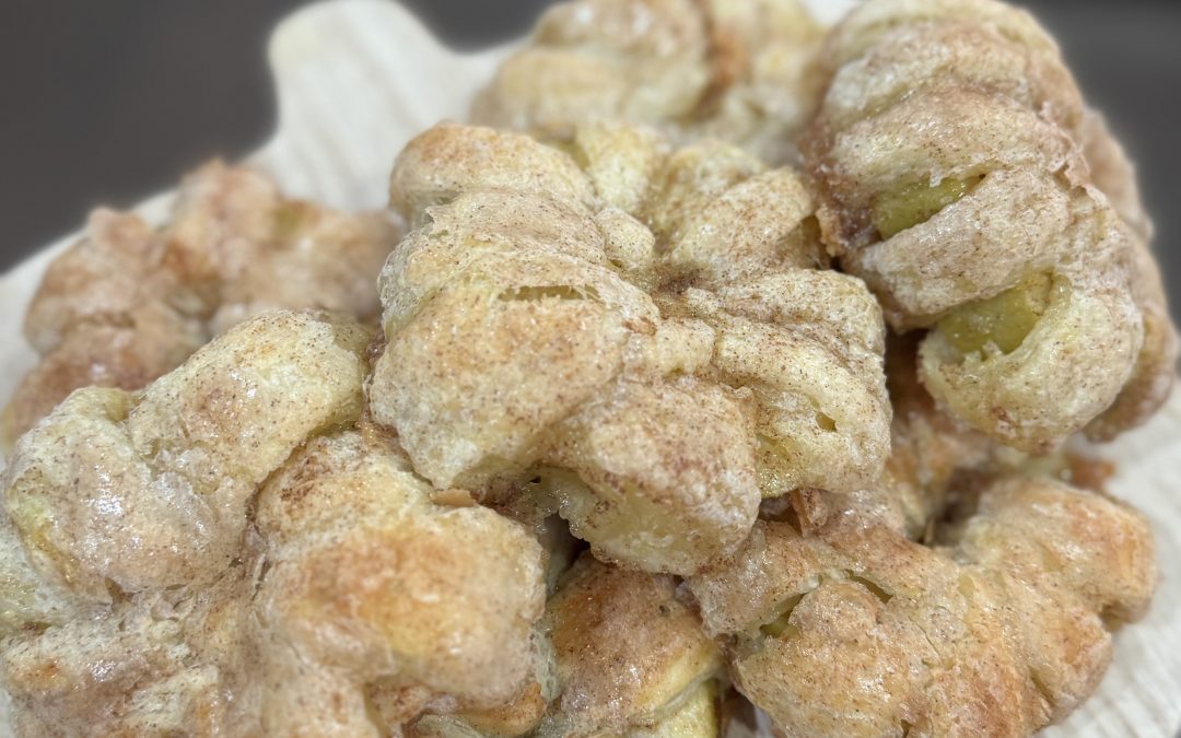 Apple Pastries