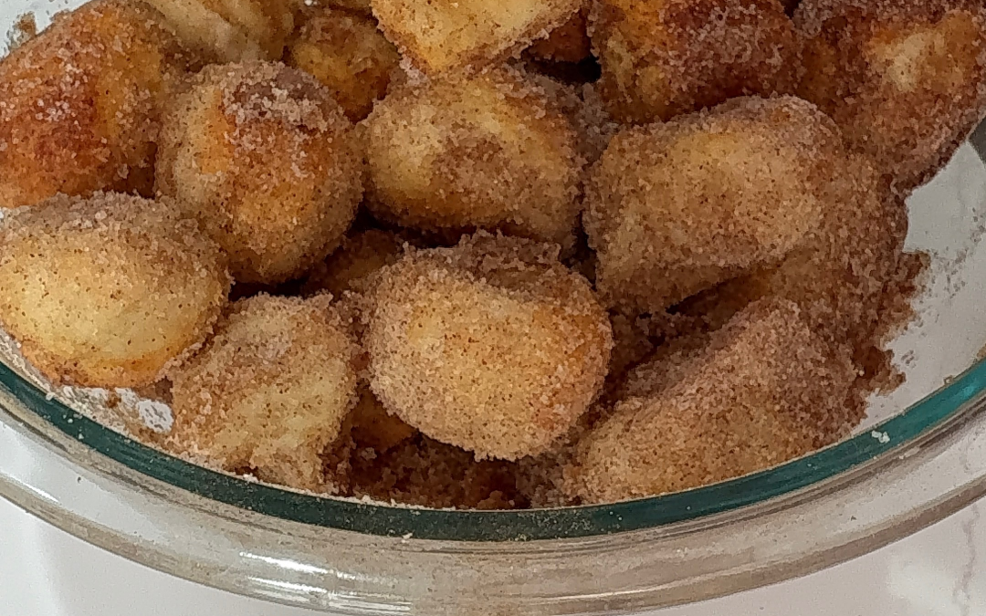 Cinnamon Sugar Bagels